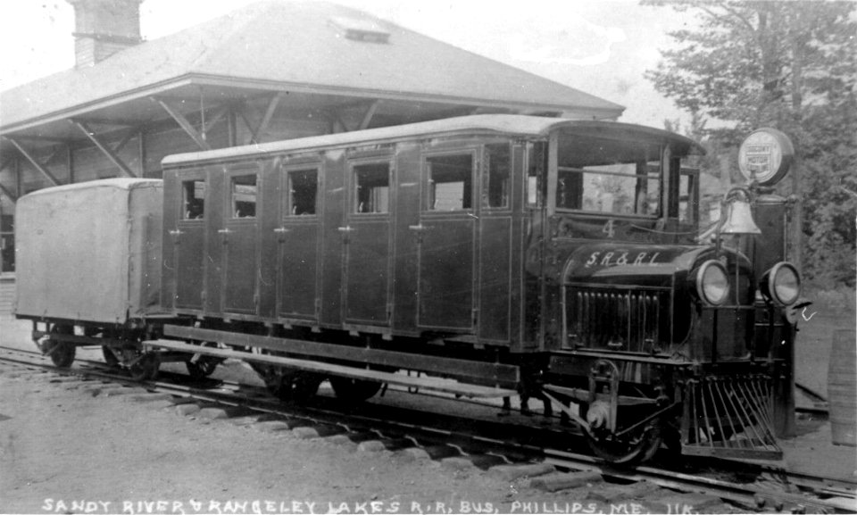 Sandy River 2ft gauge railmotor no. 4 (45386130825)