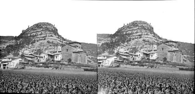 Sant Jaume de Frontanyà amb l'església romànica