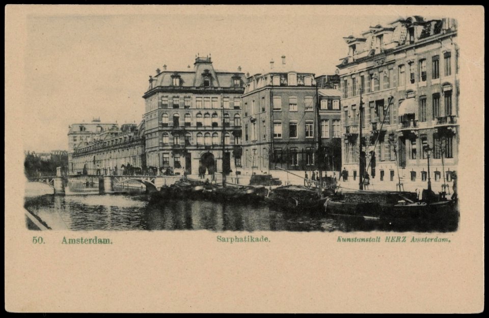 Sarphatikade met schepen in de Singelgracht, Afb PRKBB00273000002