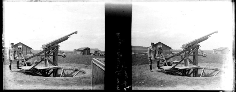 Saponay. Canon 75. Contre avions - Fonds Berthelé - 49Fi382