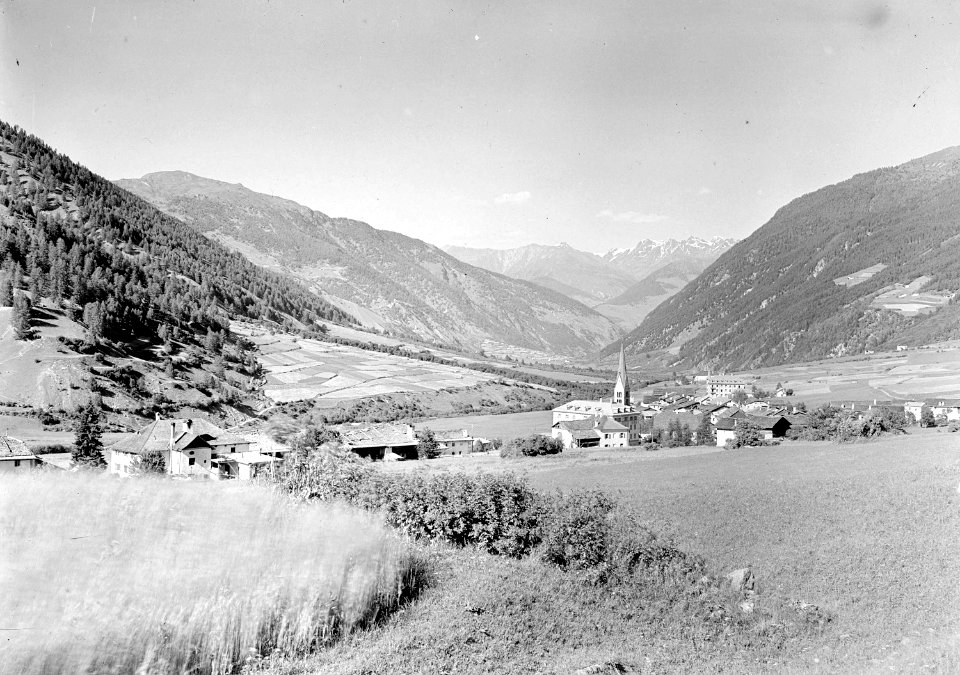 Santa Maria mit Blick auf die Oetztaler Alpen - CH-BAR - 3239916