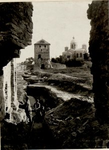 Schützengraben in der Ruine Skala. (BildID 15531366)