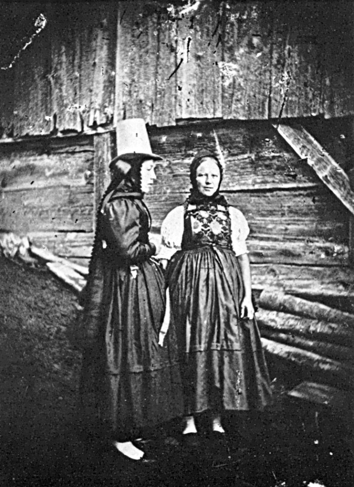 Schwarzwälder Tracht1