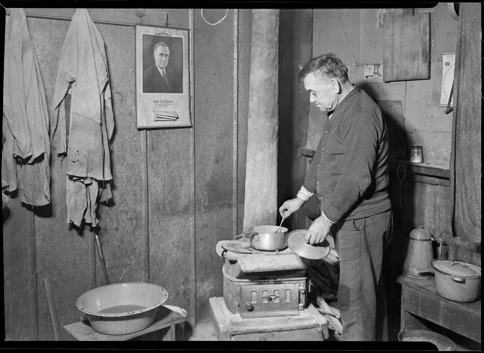 Scott's Run, West Virginia. Unemployed bachelor, Jere - This is typical of a particular group of stranded men in an... - NARA - 518397
