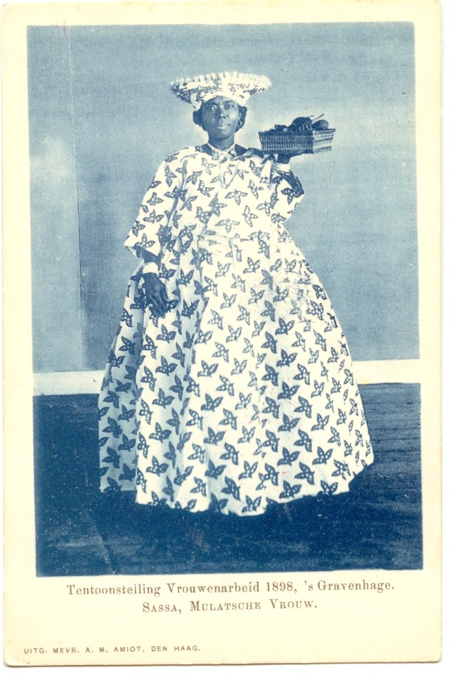 Sassa, Mulatsche vrouw-Nationale Tentoonstelling Vrouwenarbeid 1898-4681
