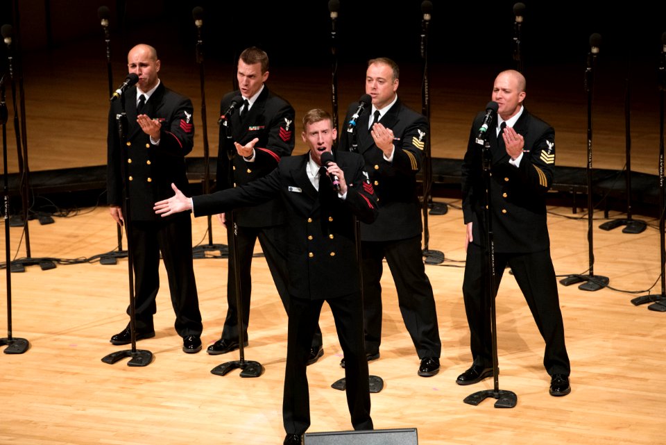 Sea Chanters visit Laramie (34500882366)