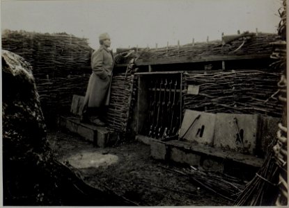 Schützengraben. Inf.Rgt.Nro.76. Panasowka, 9.II.1916. (BildID 15453943)