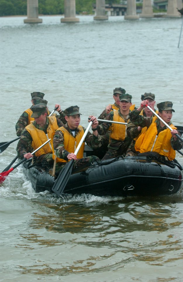 Sea Trials 2010 DSC 0610 (4619540688)