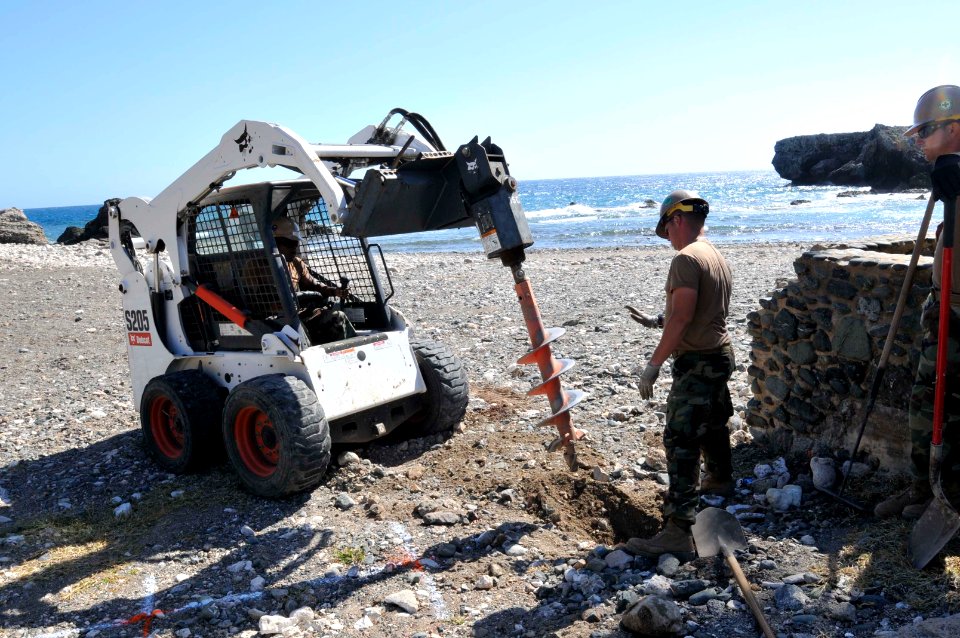 Seabees working in Guantanamo Bay DVIDS358000