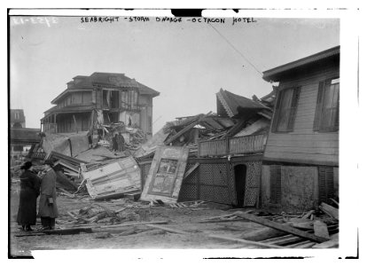 Seabright - storm damage - Octagon Hotel LCCN2014695132