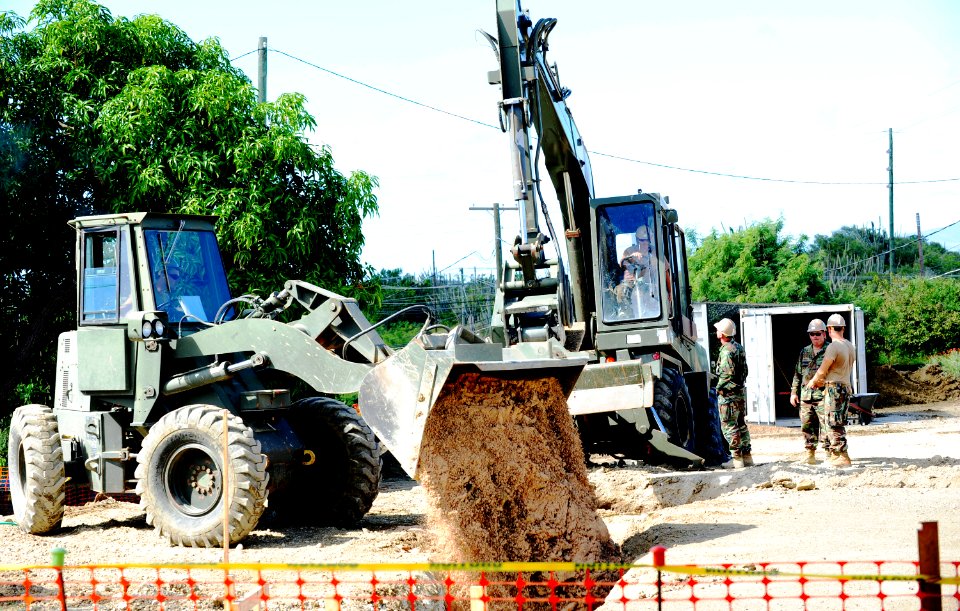 Seabees setting the foundation 111122-N-RF645-068