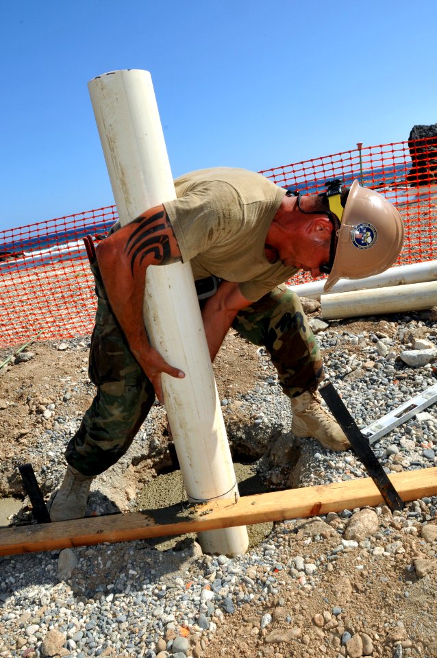 Seabees working in Guantanamo Bay DVIDS358003