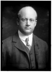 SEAGER, HENRY ROGERS. ECONOMIST LCCN2016866308