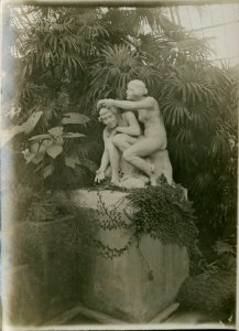 Sculpture, Palm House, Garfield Park Conservatory, Chicago, October 16, 1912 (NBY 731)