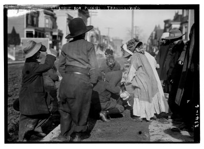 Scramble for pennies, Thanksgiving LCCN2014689989