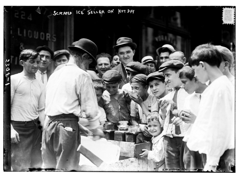 Scraped Ice Seller on Hot Day LCCN2014689798