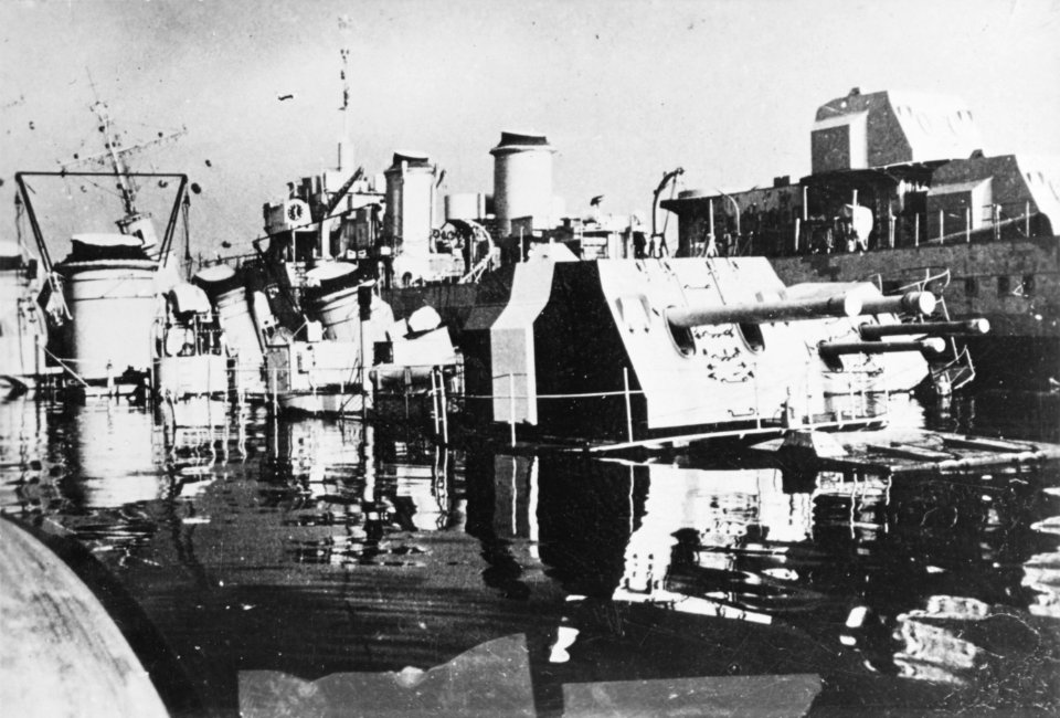 Scuttled Le Hardi class NH 110745