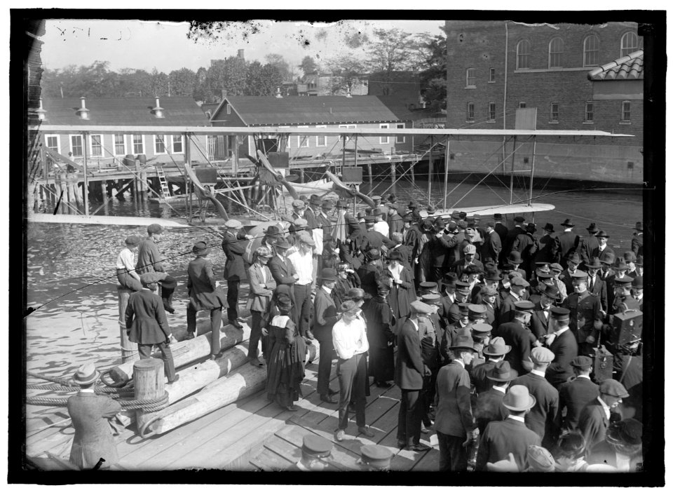SEAPLANE. DEMONSTRATION LOC hec.13264