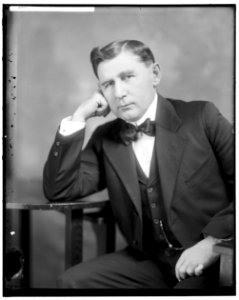 SEARS, W.J. HONORABLE LCCN2016859340