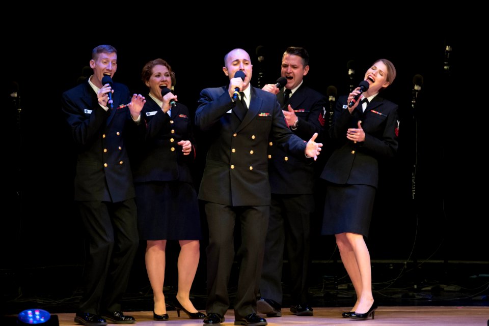Sea Chanters visit Independence (34256274181)