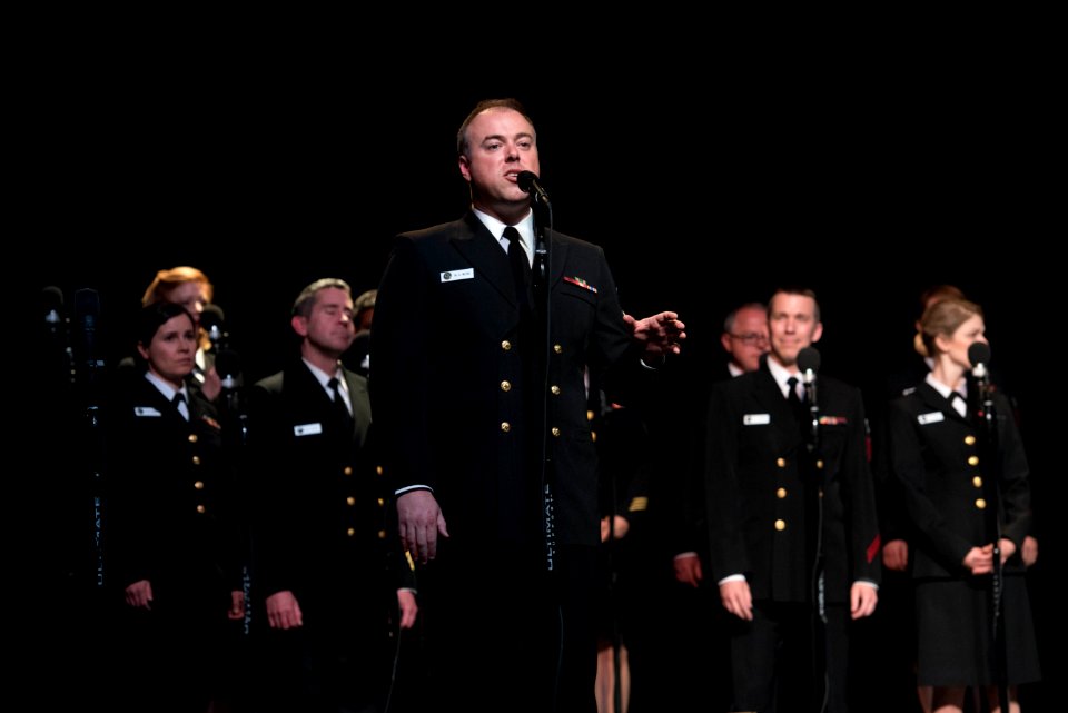 Sea Chanters visit Scottsbluff (34381365872)