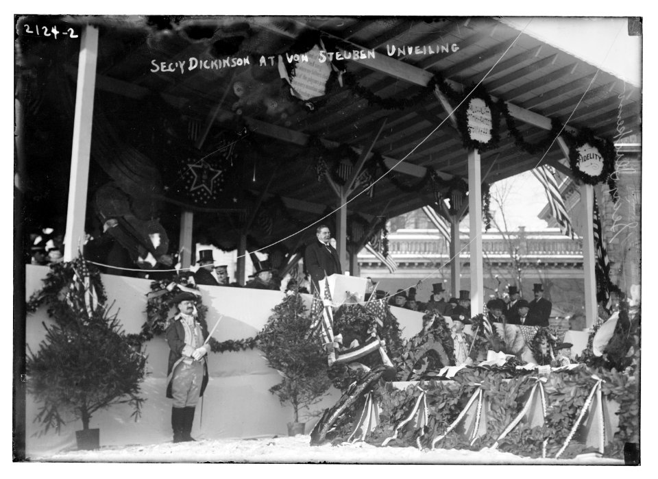 Sec. Dickinson at von Steuben unveiling LCCN2014688879