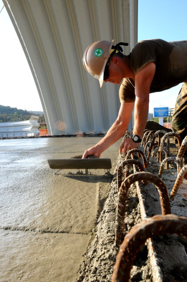 Seabees working in Guantanamo Bay DVIDS364402