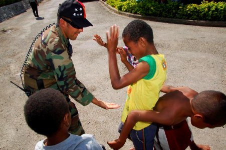 Seabees in Papau New Guinea DVIDS108650