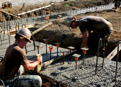 Seabees Work in GTMO DVIDS330878