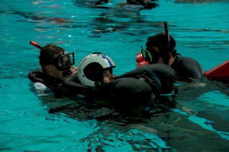 Search and Rescue Swimmer School 130313-N-TW634-126