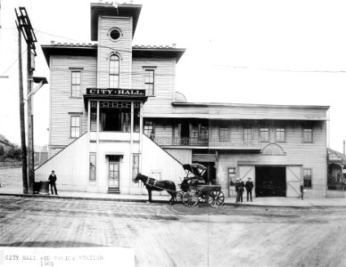 Seattle City Hall, fire station and police headquarters, 3rd Ave at the southeast corner of Jefferson St, 1901 (SEATTLE 3130) photo