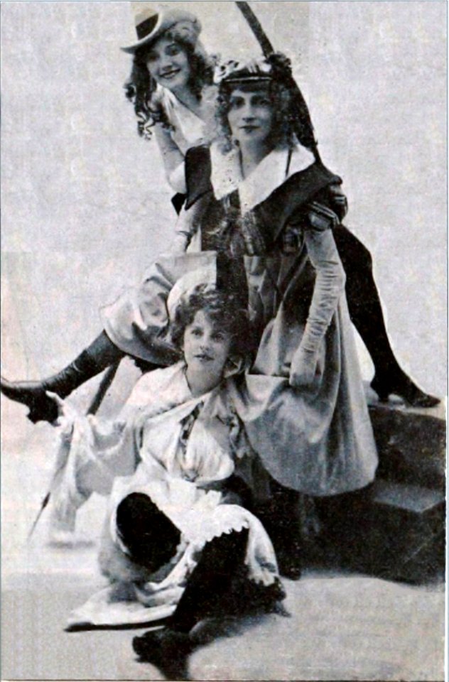 Amélie Diéterle, Ève Lavallière et Émilienne d'Alençon, au théâtre (A)