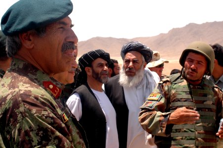 An Afghan National Army trainer explains battle tactics (4763817906) photo