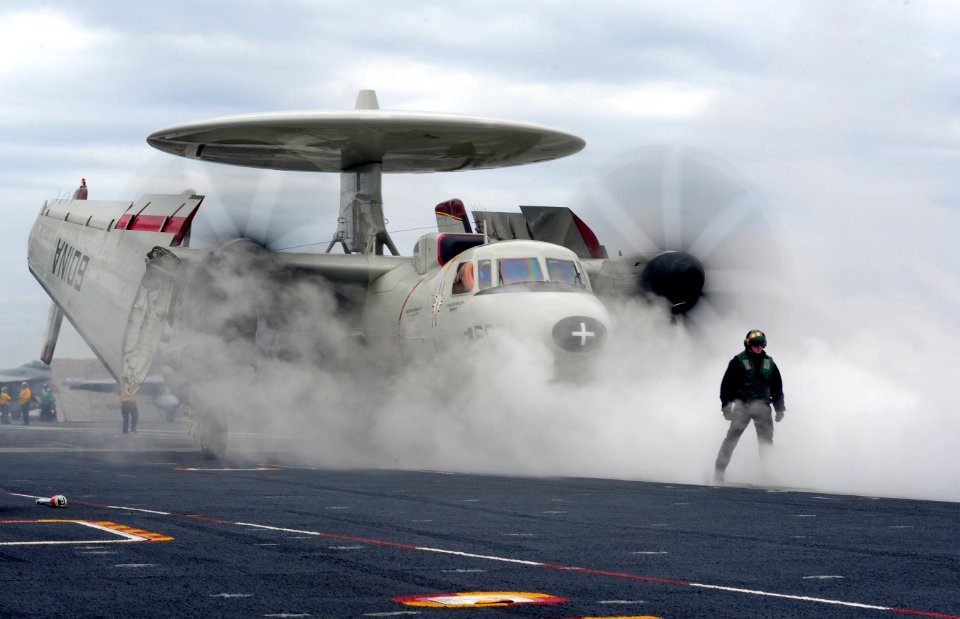 An E-2C Hawkeye prepares to launch from USS Carl Vinson. (8720068691)