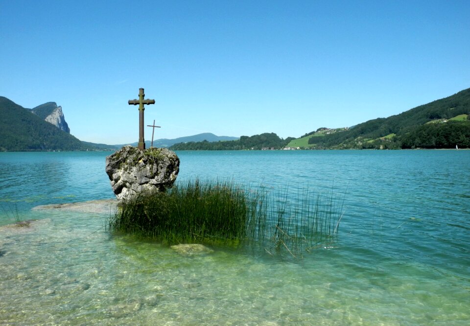 Water - mondsee cross-stone monument summer