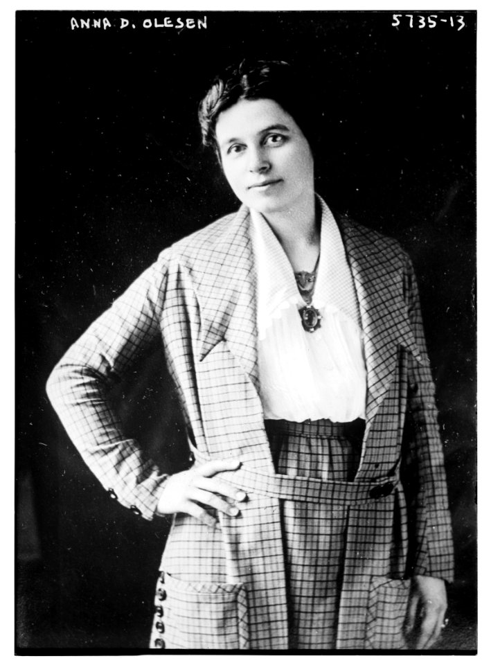 Anna D. Olesen LCCN2014714437