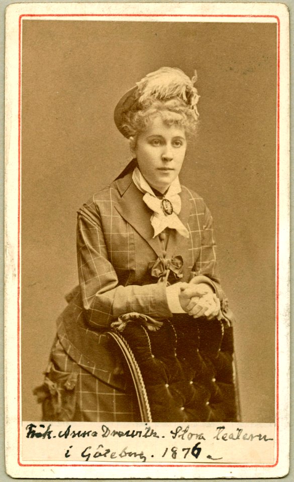 Anna Drewitz, porträtt - SMV - H2 130