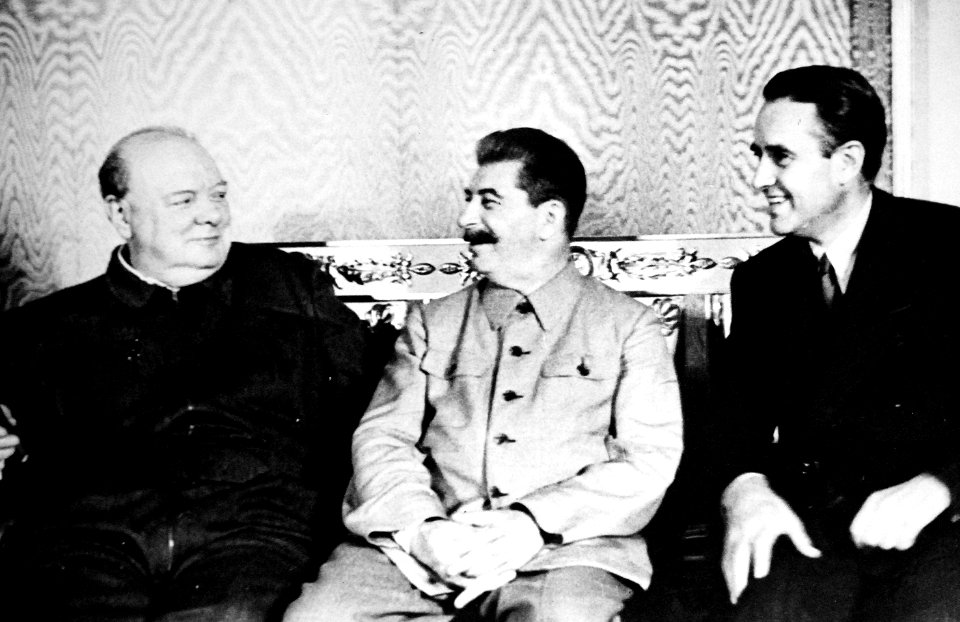 Churchill, Stalin, and Harriman at Moscow Converence, August 1942 (24293784752)