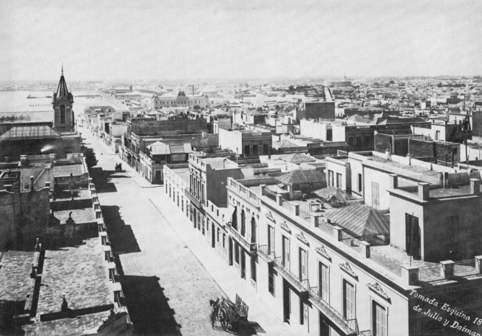 Chute and Brooks - Montevideo (Zeno Fotografie)