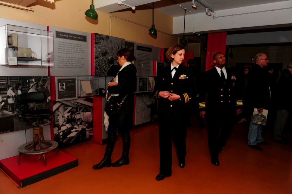 Churchill War Rooms tour 150324-N-BD333-100