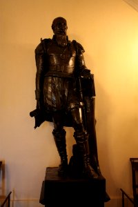 Château de Pau - Statue du duc de Sully 1