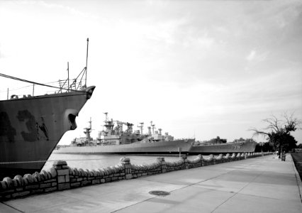 Cruisers and destroyers laid up at Philadelphia in 1995 photo