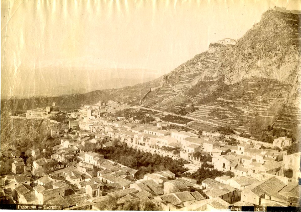 Crupi, Giovanni (1849-1925) - n. 0007 - Panorama - Taormina