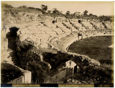 Crupi, Giovanni (1849-1925) - n. 0107 - Siracusa - Anfiteatro (alternative take)
