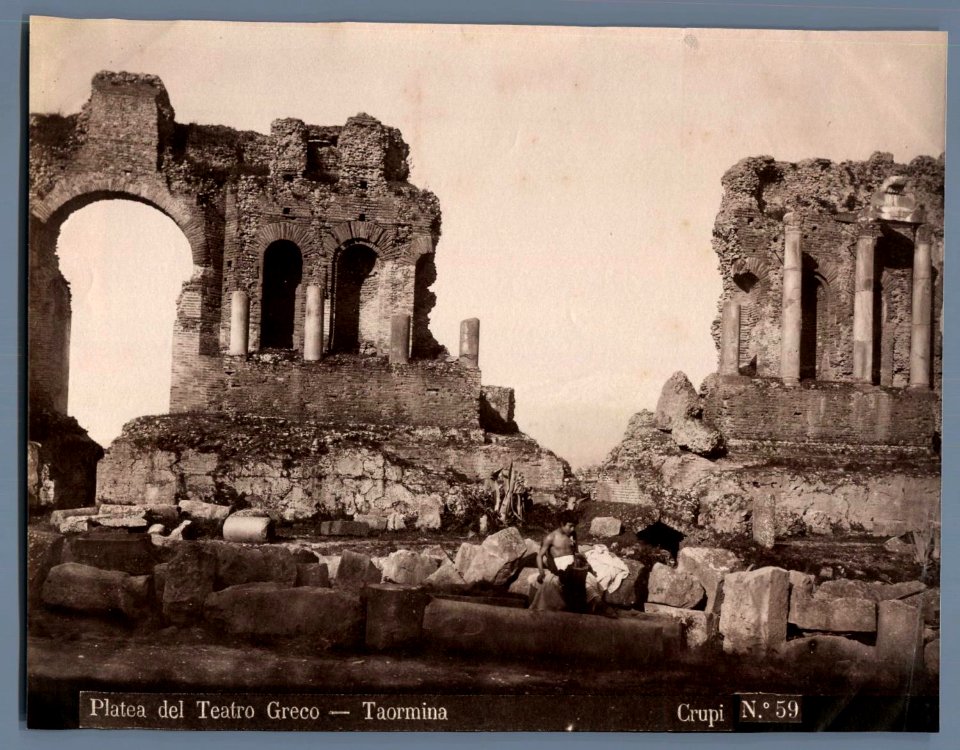 Crupi, Giovanni (1849-1925) - n. 0059 - Platea del Teatro Greco - Taormina