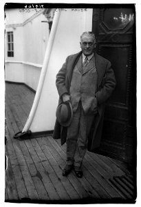 Cyril Maude LCCN2014719280