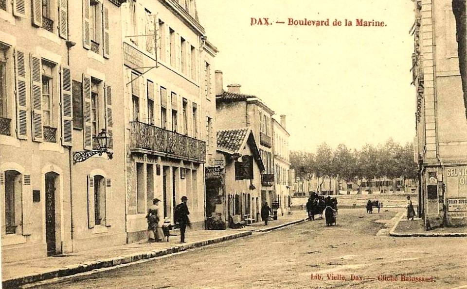 Dax (Landes) - Boulevard de la Marine 4
