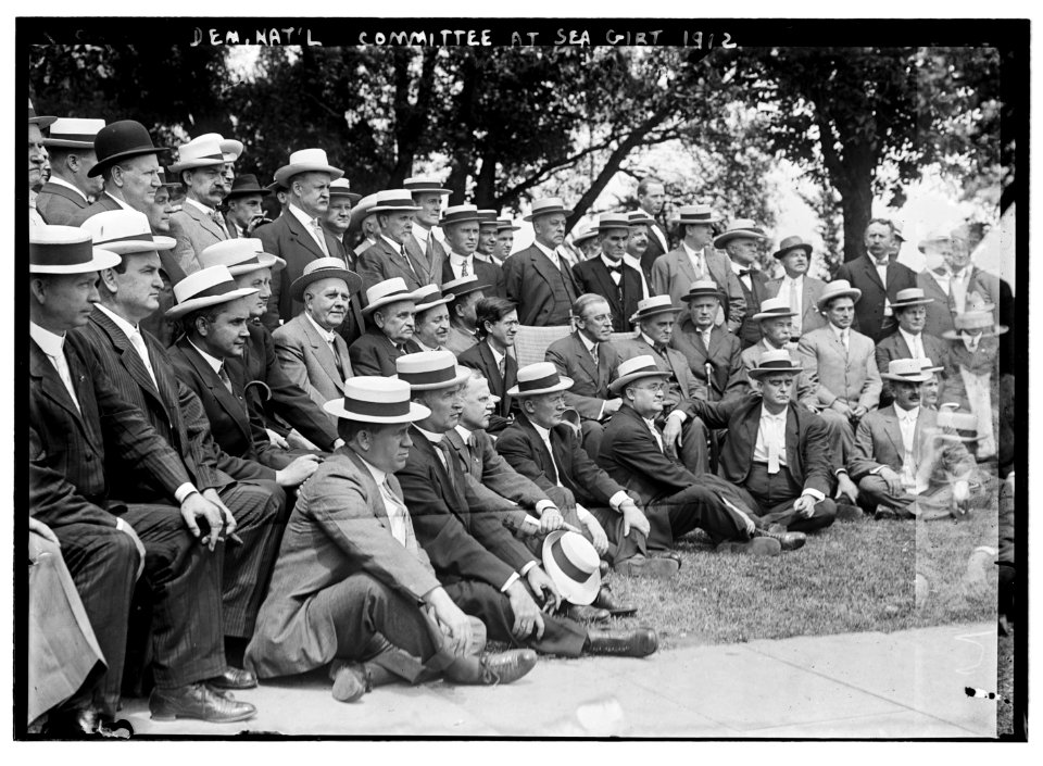 Dem. Nat'l Comm. at Sea Girt 1912 LCCN2014690759