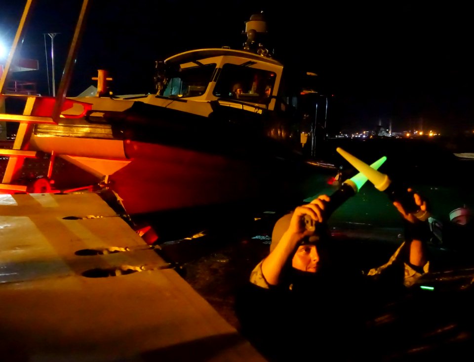 180112-N-FD185-895 (39725039091)