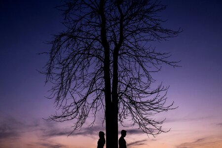 Couple silhouette dark photo